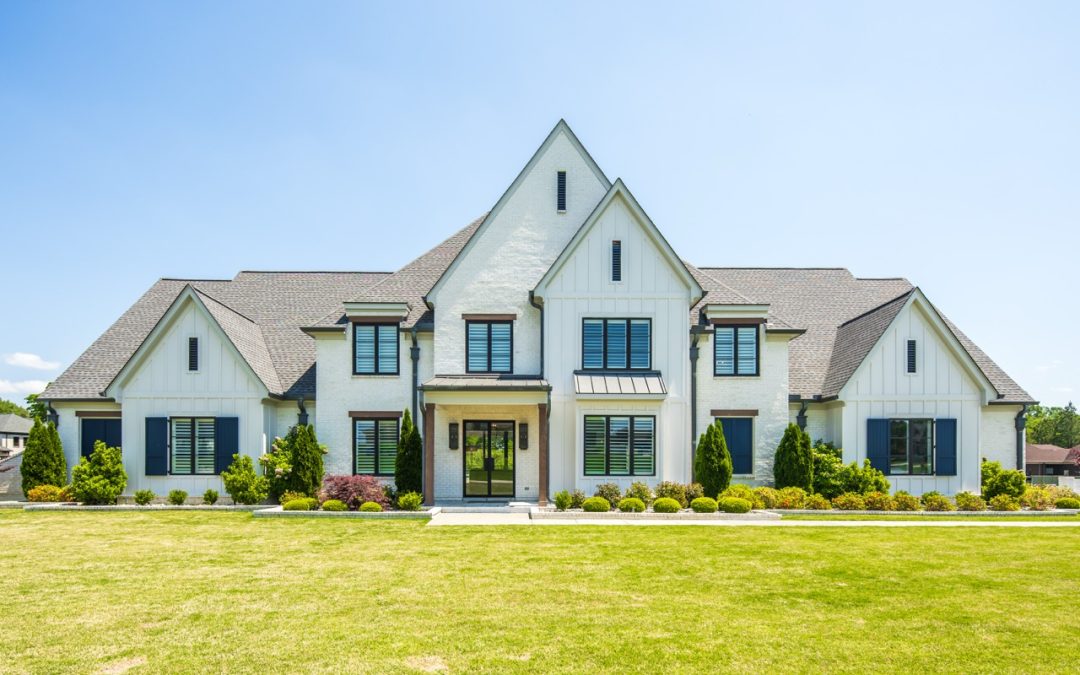 70 Hawthorne Dr
