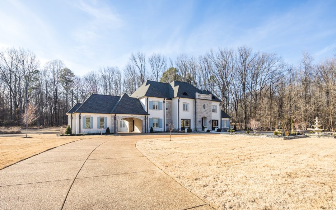 365 Lexington Manor